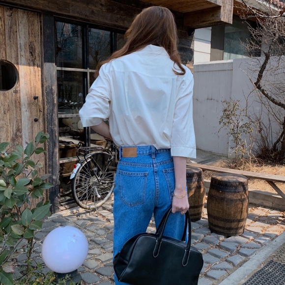 Women's Simple Temperament Retro Gold Button French Mid-sleeve Shirt - Picture 3 of 6